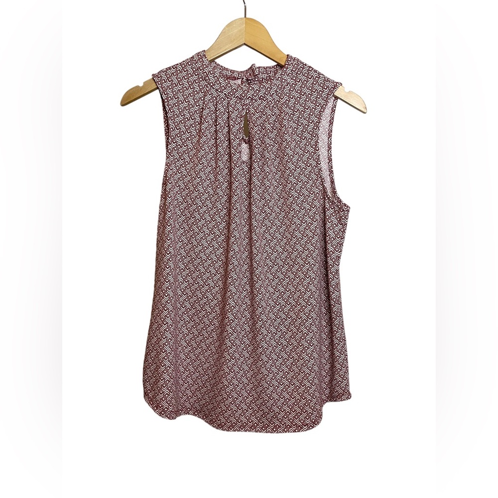 Adrianna Papell Sleeveless Blouse Size: M
